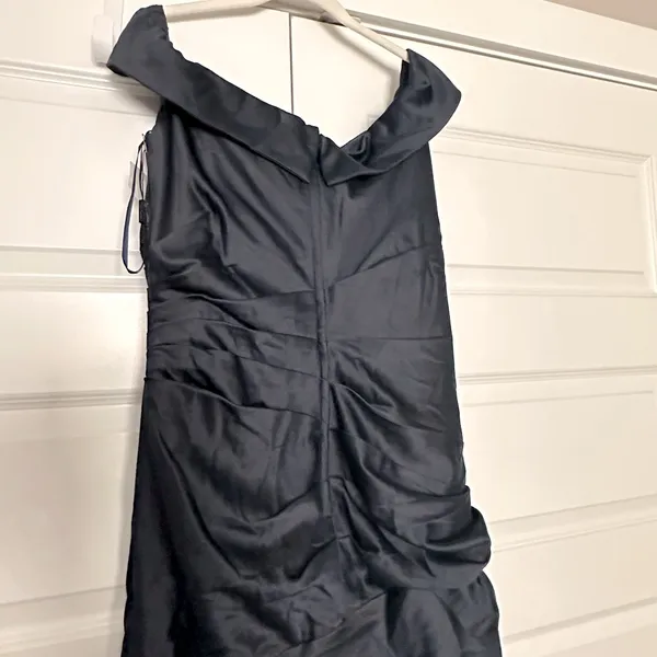 La Femme Off-the-Shoulder Ruched Satin‎ Gown. mother of the bride NWT - Image 9