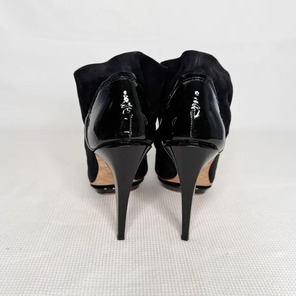L.A.M.B. Gwen Stefani Black Suede Slouchy Ruched Ankle Bootie Platform SZ 5.5 - Image 4