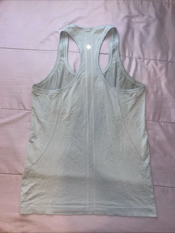 lululemon athletica Swiftly Tank Top light blue Racerback - Image 4
