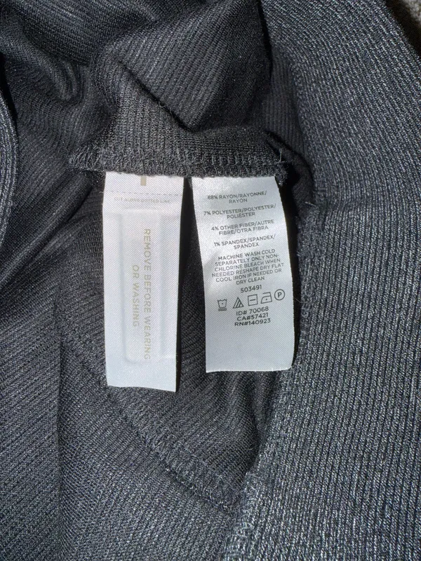 LOFT Charcoal A-Line Knit Skirt - Image 4