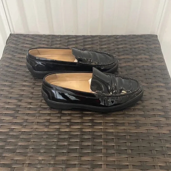 Tod’s Patent leather loafers women’s size 37.5 - Image 2