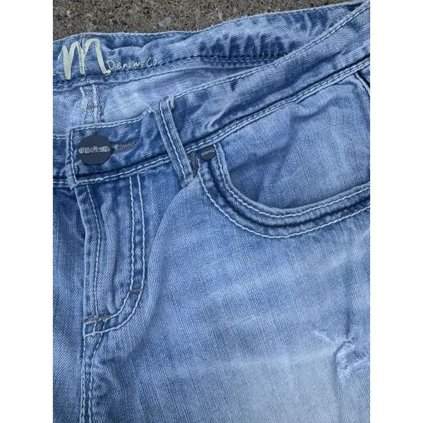 Madison Denim Women's Low Rise Flare Leg Distress SZ 7/8 Dark Stitch Embroidery‎ - Image 8