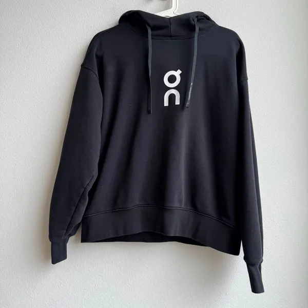 On Running Women’s Club Hoodie Organic Cotton Size Small Black Oversize Fit - Image 2