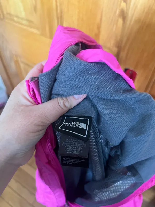 The North Face - Women’s Pink Rain/Windbreaker Hyvent Jacket - Image 2