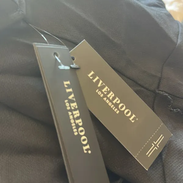NWT Liverpool Los Angeles X Nordstrom Collared Wrap Dress in Black - Image 8
