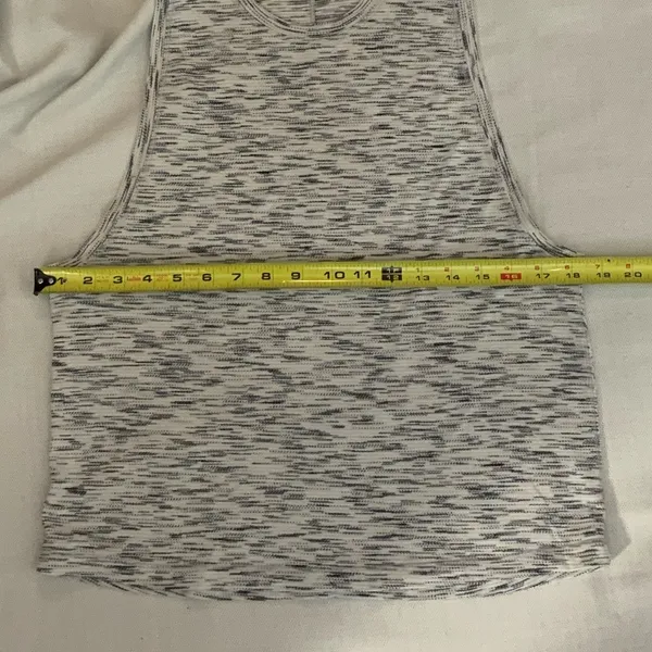 Lululemon Grey tank‎ - Image 4