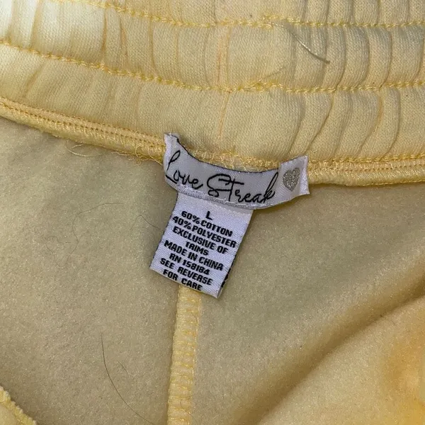 Love Streak Pull On Sweat-pant Material Shorts Embroidered Pale Yellow Size Larg - Image 5