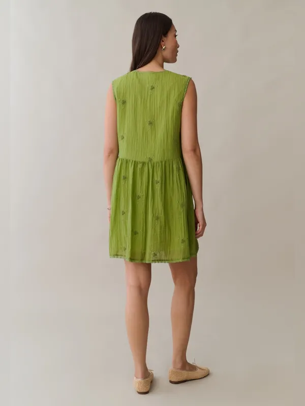 NWT few moda Stefania Dress size XS green embroidered mini Kourt - Image 3