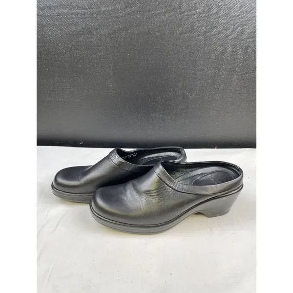 Dansko Women's Black Leather Clogs/ Shoes/ Slip On Size 41-9.5 SKU 4581 - Image 4