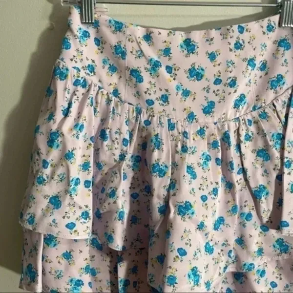 Zara FLORAL SATIN EFFECT MINI SKIRT 7385/043 Small - Image 7