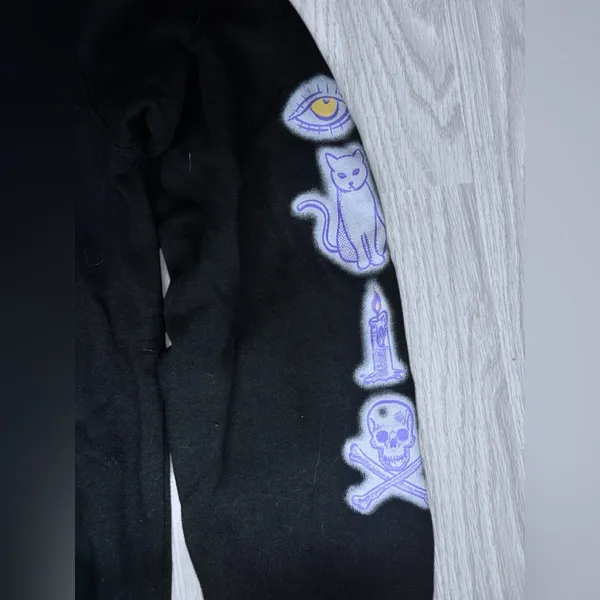 DISNEY HOCUS POCUS Women’s Long Sleeve Halloween Hoodie - Image 7