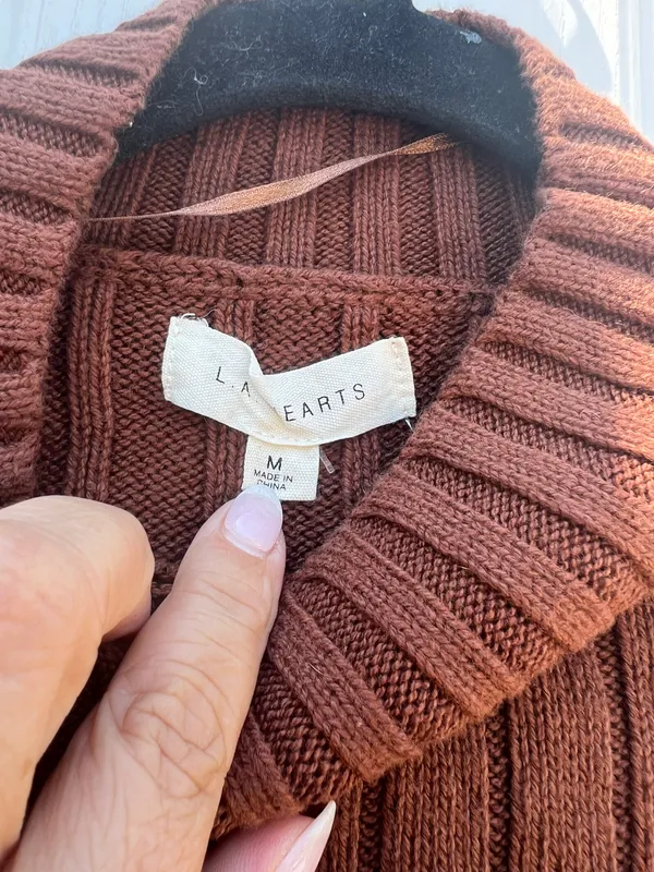 Sweater - Image 2