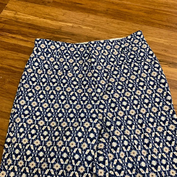 Anthropologie Essential Collection Blue Patterned Pants Size 2 Tall Kick‎ Flare - Image 2