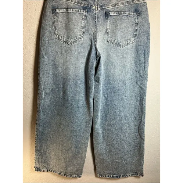 Time and Tru Women Medium Wash High-Rise Wide Leg Jeans NWT Size1 18. - Image 5