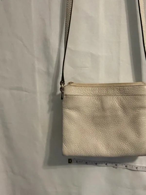 Michael Kors Crossbody Pebbled Leather Bag Logo Purse PICTURES for normal wear - Image 3
