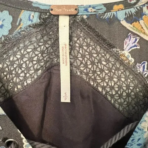 FREE PEOPLE Rain or Shine Paisley‎ Tunic size Small - Image 4