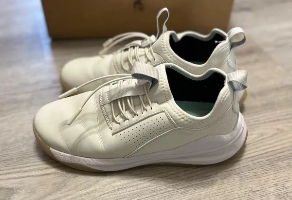 Clove Women's Classic Brilliant White Nursing / Medical shoes Size 8 - Image 5