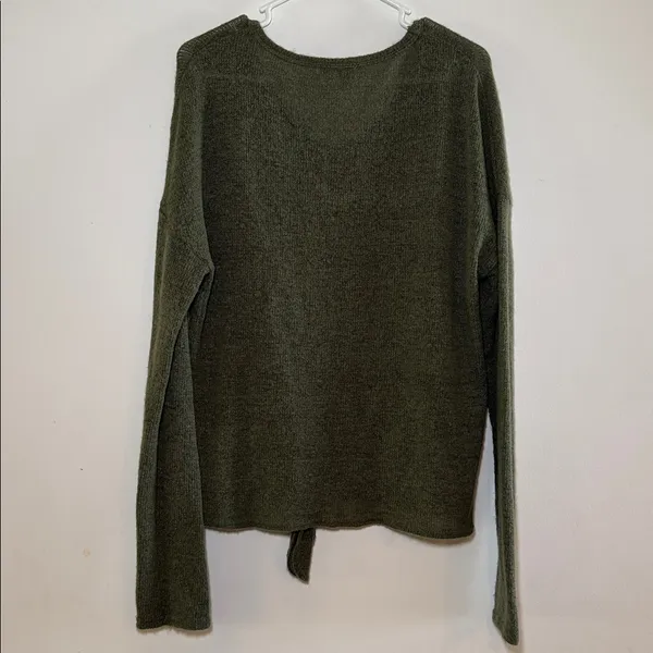 Piko 1988 Women’s Green‎ Long Sleeve Sweater Size Large - Image 3