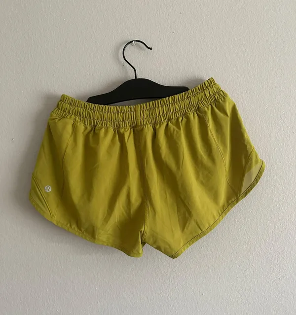 Lululemon Hotty Hot Shorts - Image 3