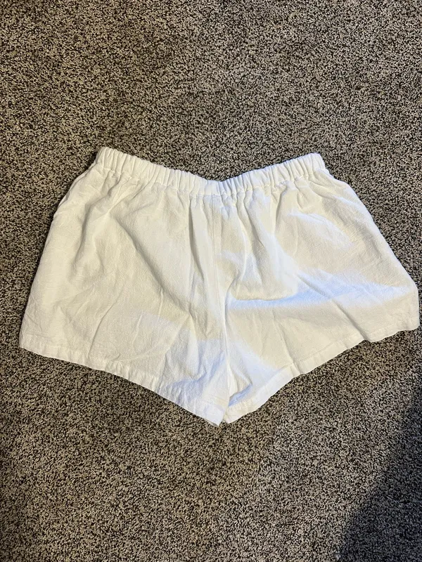 White linen beach shorts - Image 2