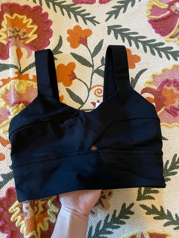Lululemon Twist Sports Bra Black - Image 4