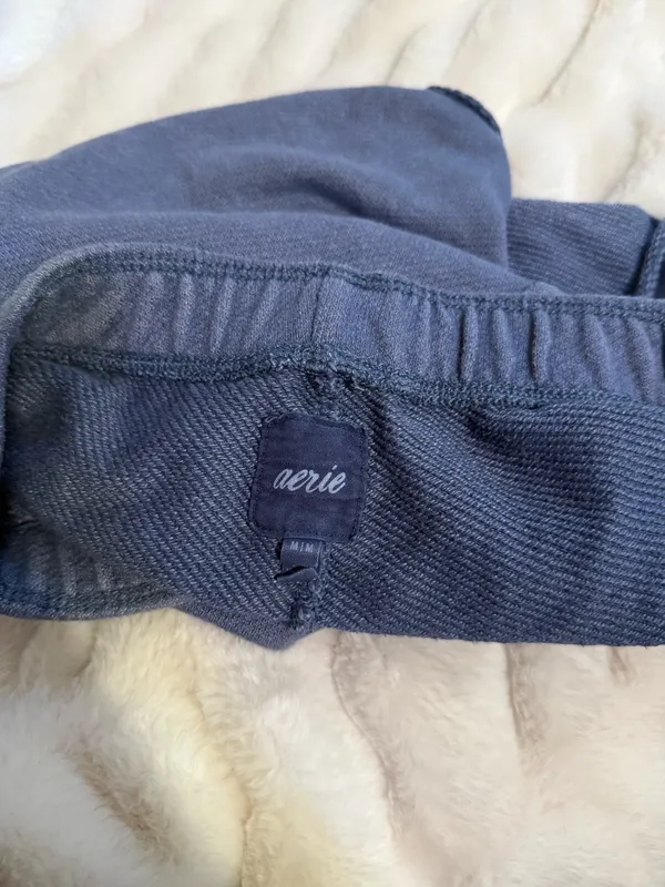 Aerie shorts - Image 3