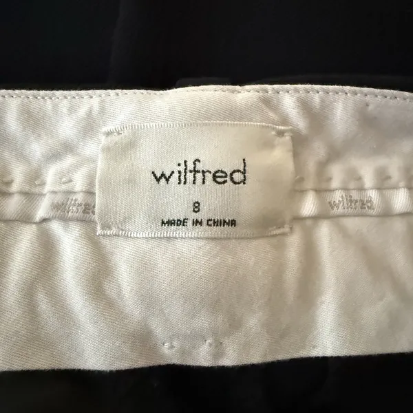 Aritzia Wilfred The Effortless Pleated Black Trouser Pant Size 8 - Image 9