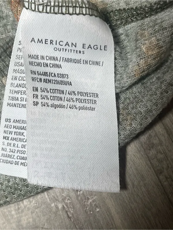 American Eagle Grayish Green Floral Waffle Knit Button-Front Baby Tee, Size M - Image 3