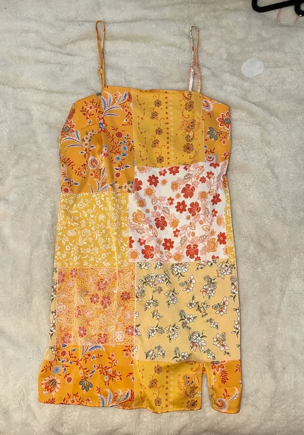 Forever 21 Floral Satin Dress - Image 6