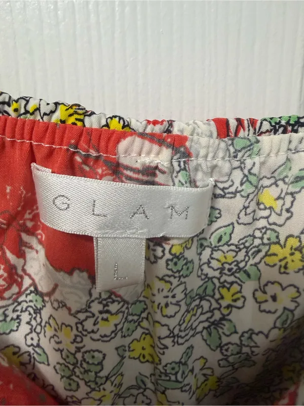 glam Red Floral Ruffle Cami - Image 2