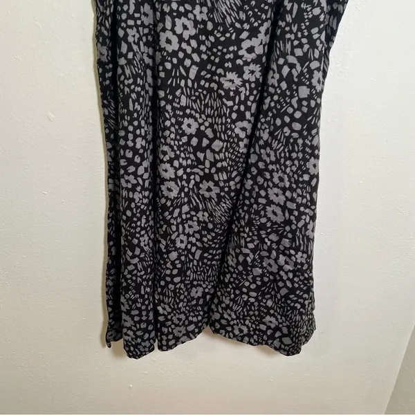 White Stag Women's Size 18 A-Line Flounce Skirt Black Gray Floral Zip Side - Image 7