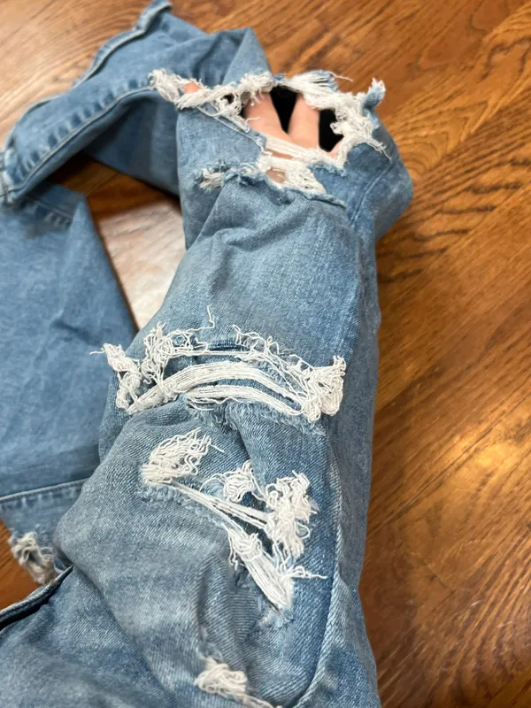 American Eagle Flare Jeans - Image 4
