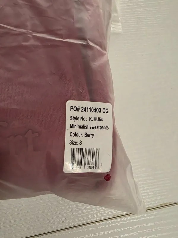 Comfrt Minimalist Sweatpants - Berry - Women's Size S - KJHU54 - Image 10