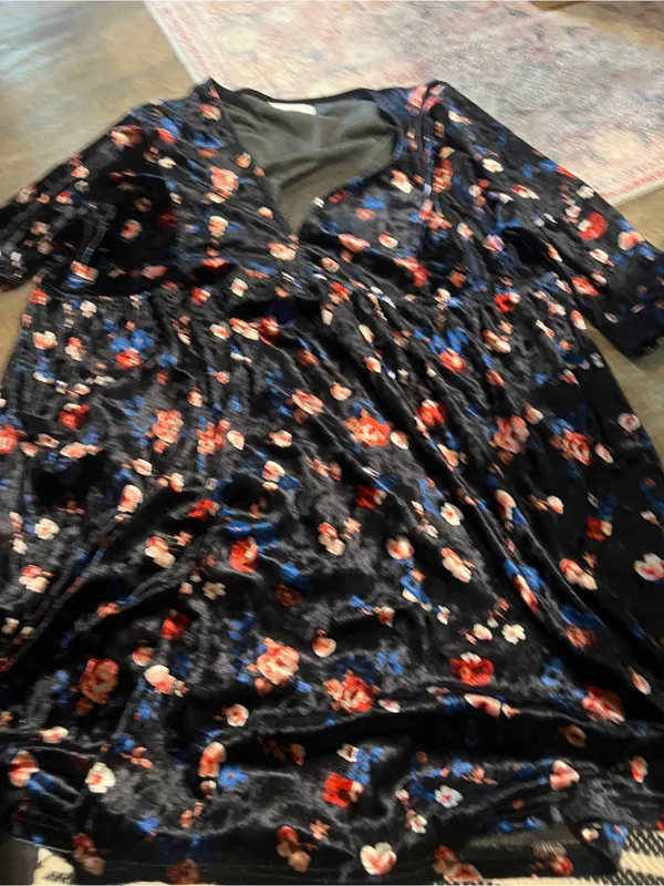 Natural Life Stella V-Neck Mini Black Velvet Vintage Floral Dress Boho Sz M - Image 12