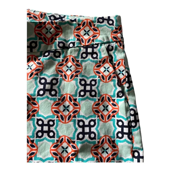 Crown & Ivy -SHORTS-SIZE 10 - Image 4