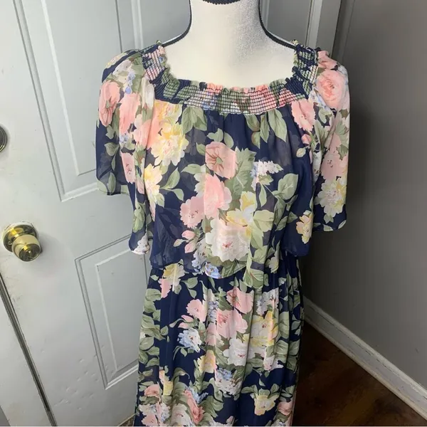 Show me Your mumu hacienda multi way maxi‎ bridesmaids dress party blossom small - Image 4