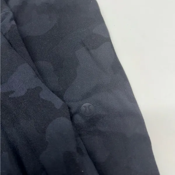 Lululemon Ready To Rulu Camo Joggers 28" - Image 3