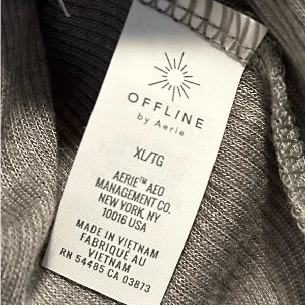 Offline By Arie Light Weight Ribbed Crop Top XL NWT - Image 4