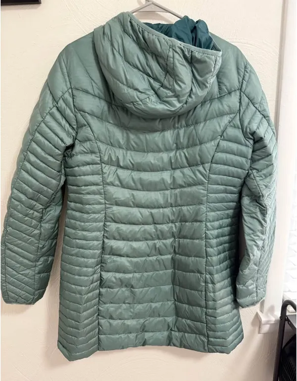 Eddie Bauer puffer jacket - Image 2