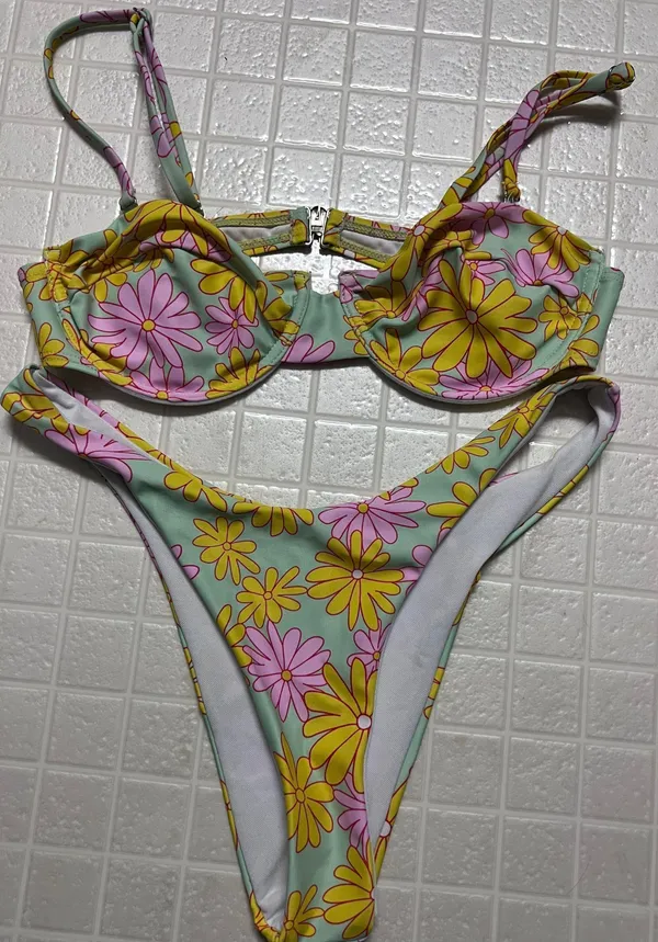 SheIn Bikini Set - Image 2