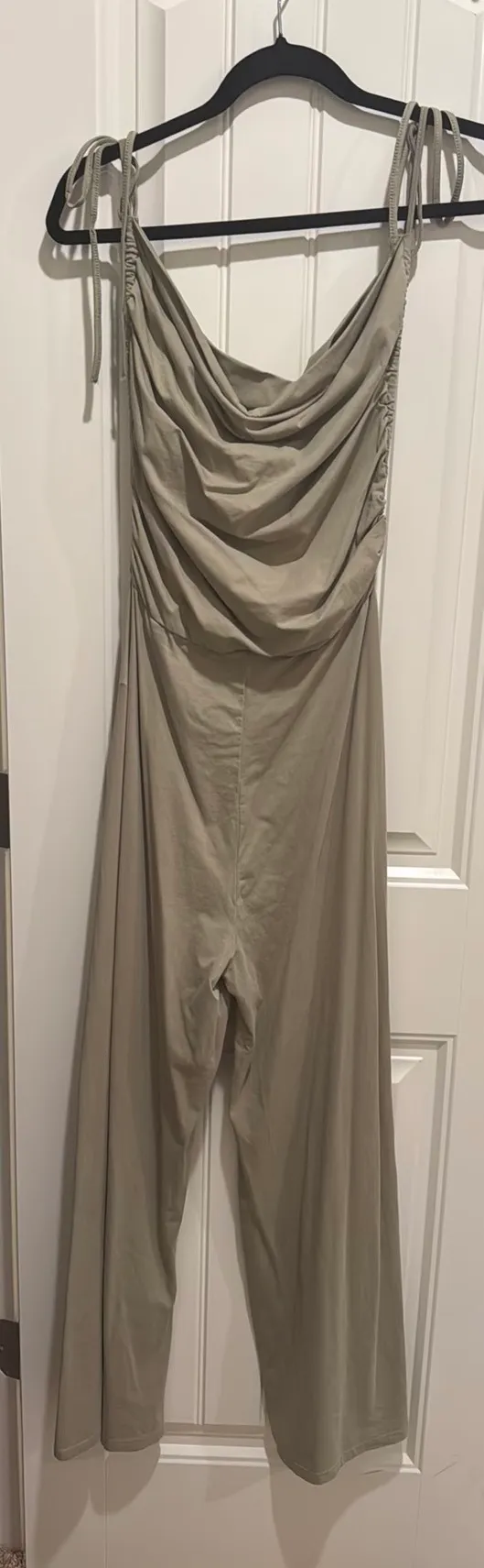 Green Jumpsuit Size M - Image 2