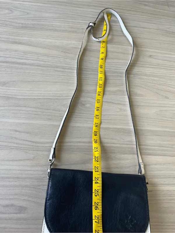 Patricia Nash Black and White Leather Two-Tone Crossbody - Image 12