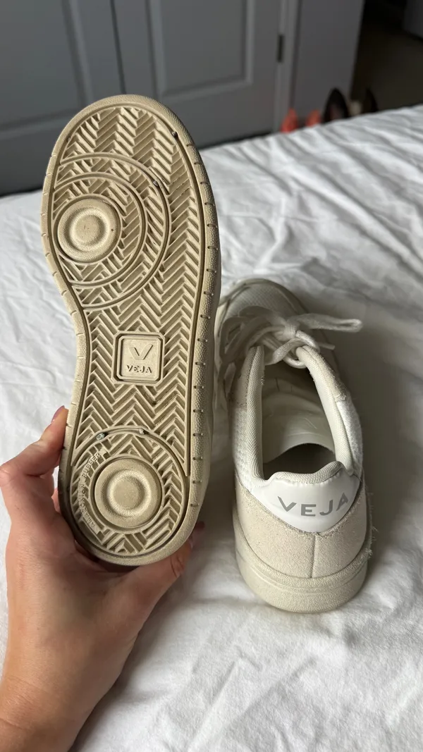 VEJA V-10 Sneakers Pure Calcaire Cream Beige Suede - Image 5