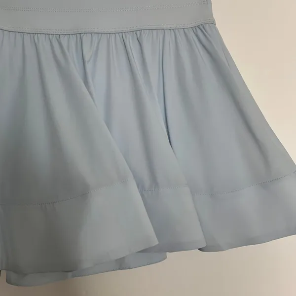 Wiskii Sun Protection Advantage Skirt Glacier Blue Womens New Small - Image 6