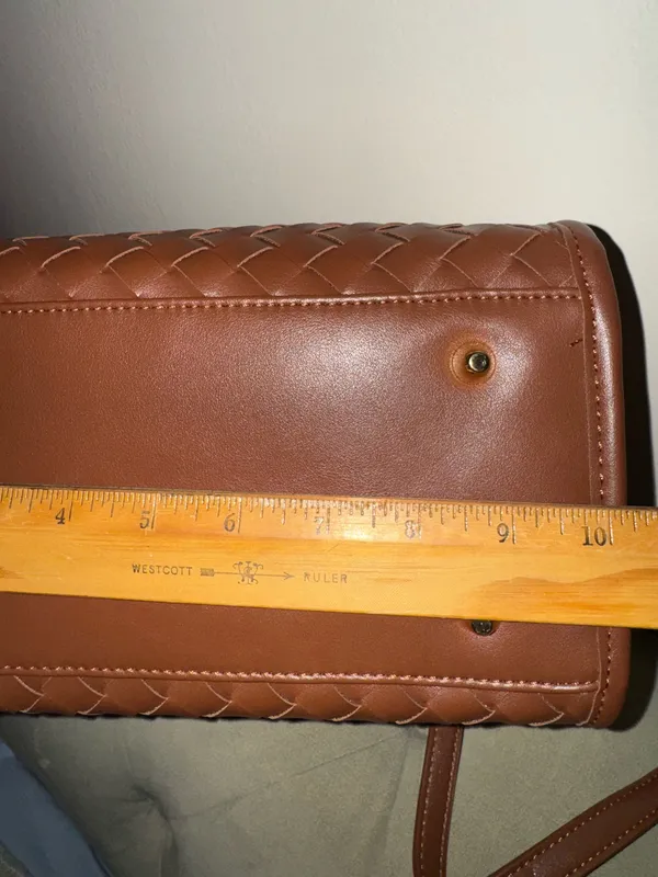 Urban Outfitters Kristie Crossbody Brown Chic leather bag woven texture - Image 12
