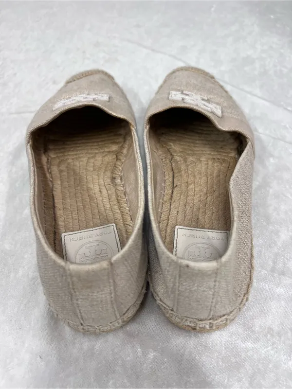 Tory Burch Beige Espadrille Flats w/Signature Logo 7.5 - Image 6