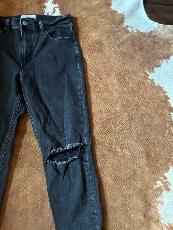Abercrombie and Fitch the mom high rise size 27/4 S No flaws - Image 2