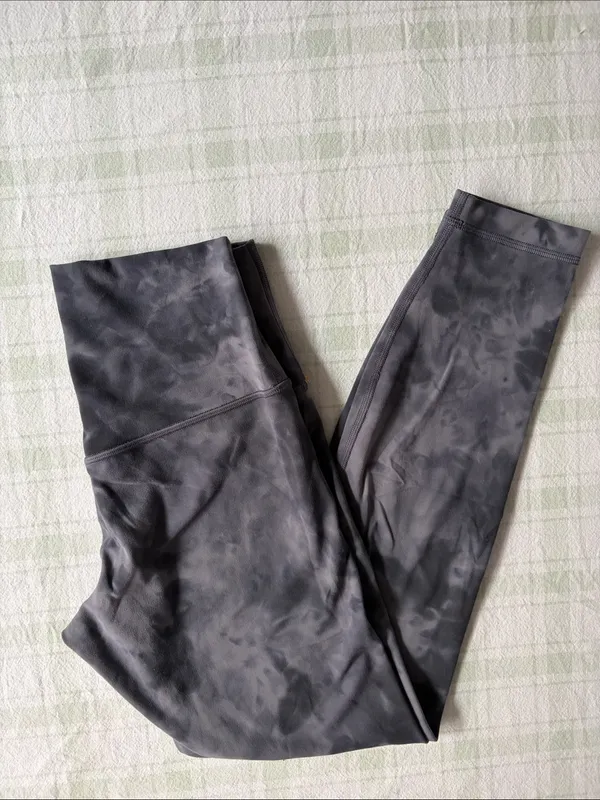 Lululemon Align Tie-Dye Leggings - High-Waist Comfort - Image 5