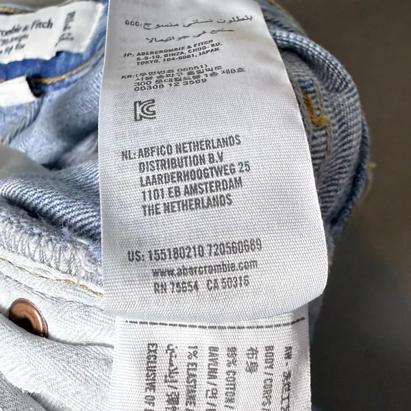 Abercrombie Womens Curve Love The 90’s Straight Ultra High-Rise Jeans 28 - Image 8