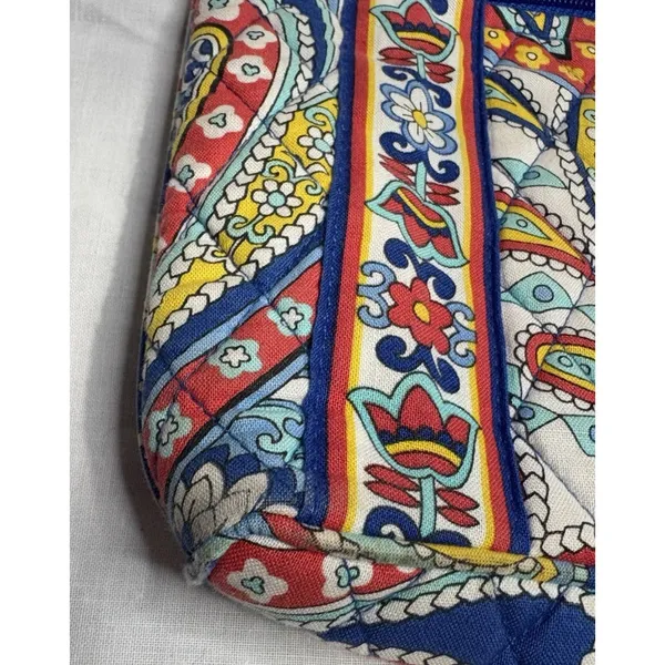 Vera Bradley Crossbody Bag Paisley Floral Quilted‎ Cotton Purse Adjustable Strap - Image 3